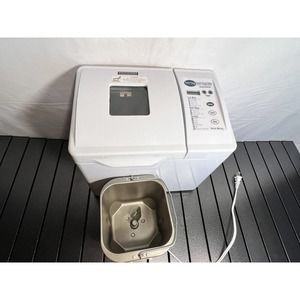 West Bend "Perfect Timing" Bread Loaf Dough Maker Electric Machine 41026 White